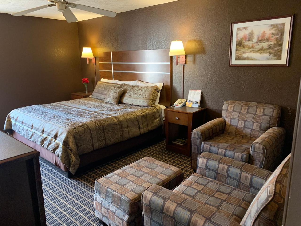 Star Plus Inn & Suites Selmer Exterior foto