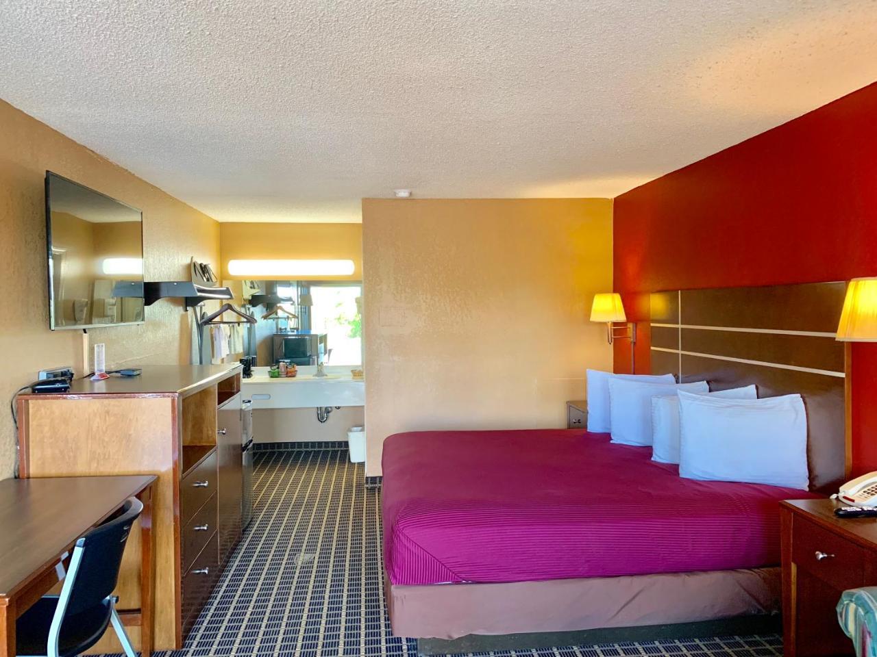 Star Plus Inn & Suites Selmer Exterior foto