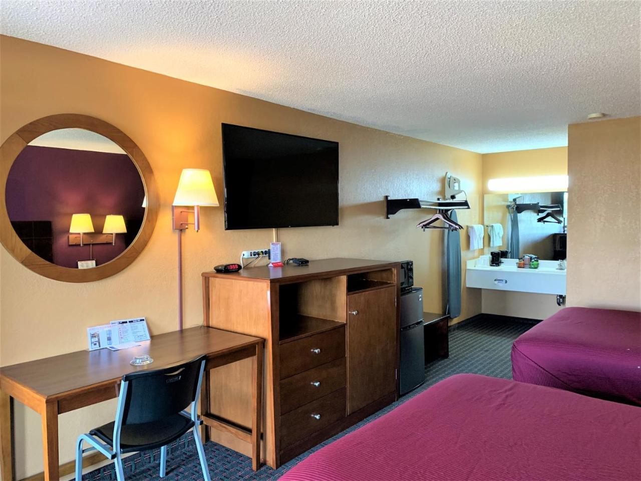 Star Plus Inn & Suites Selmer Exterior foto